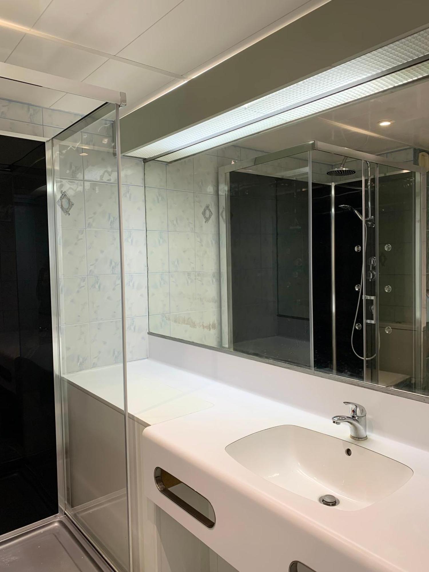 Appartement Moderne, Mer A 50M เลอบาร์กาแรส ภายนอก รูปภาพ